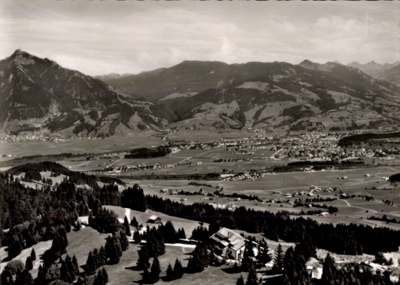 Ak Blaichach im Allgäu, Fliegeraufnahme, Allgäuer Berghof
