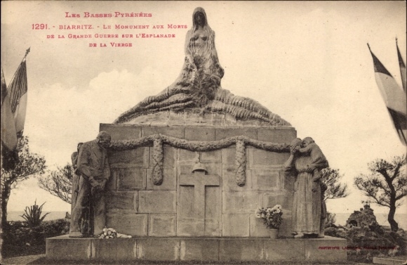 Ak Biarritz Pyrénées Atlantiques, Monument aux Morts, Grande Guerre, Standbeeld van de Maagd