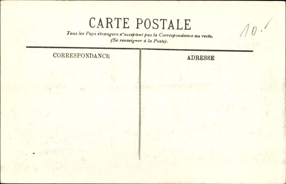 Postcard Pau Pyrénées-Atlantiques, View taken from the Station, Kutsche