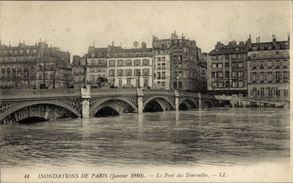 CPA Paris IV, Le Pont des Tournelles, Inondations 1910