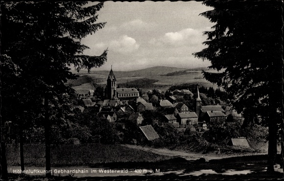 Postcard Gebhardshain in the Westerwald, panorama with church