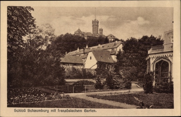 Postcard Balduinstein an der Lahn, Schaumburg Castle with a French garden