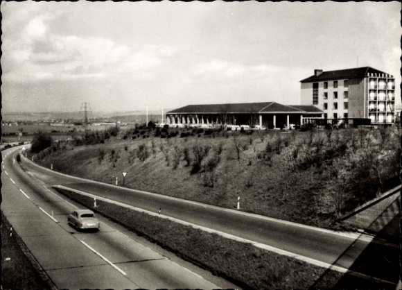 Ak Kassel in Hessen, Autobahn, Raststätte  Straße, Auto, Gebäude