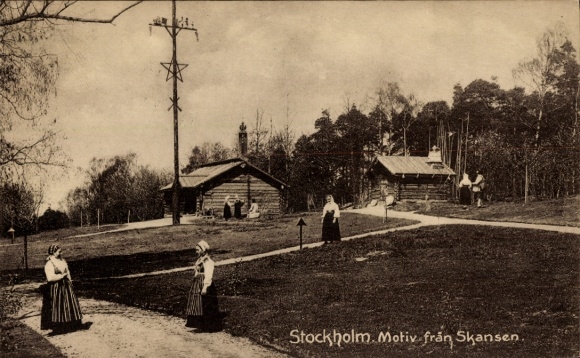 Postcard Stockholm Sweden, motif from Skansen, women in traditional costume