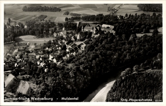 Ak Wechselburg in Sachsen, Luftaufnahme von  Muldental, Sommerfrische, Landschaft