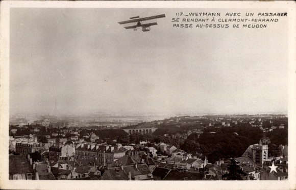 Postcard Meudon Hauts de Seine, airplane over the city, Weymann with a passenger