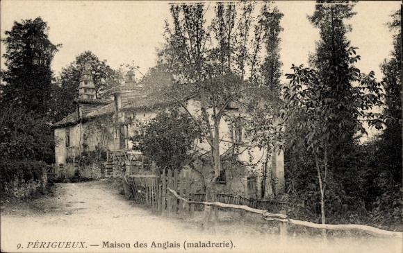 Postcard Périgueux Nouvelle-Aquitaine Dordogne, Maison des Anglais, maladrerie