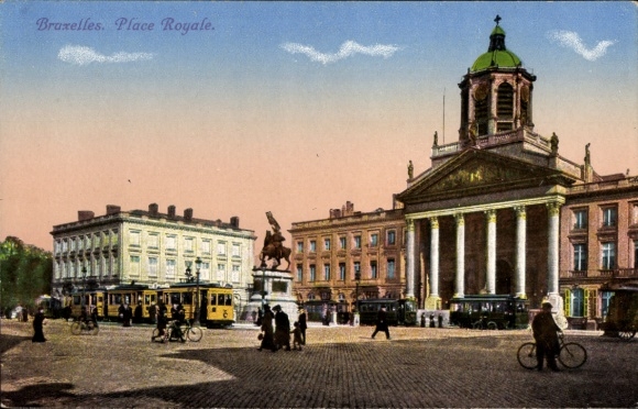 Postcard Brussels Brussels, Place Royale, tram