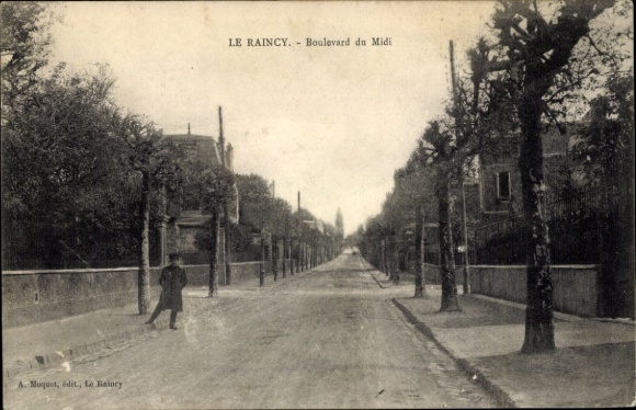 Ak Le Raincy Seine Saint Denis, Boulevard du Midi, straßenszenario, Häuser, Bäume, Person auf der