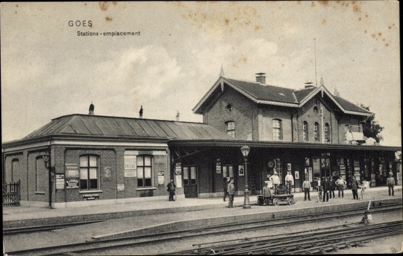 Postcard Goes Zeeuws Nederland, station area