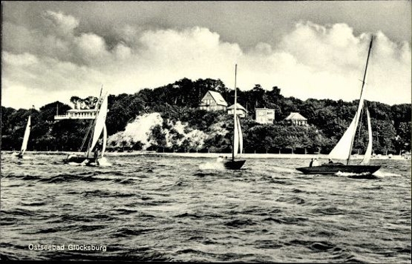 10 old PCs Glücksburg, various views