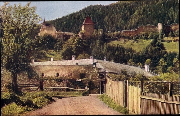 Postcard Friesach in Carinthia, ruin Petersberg