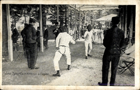 Postcard Les Sports, Assaut a l'epee, fencing match