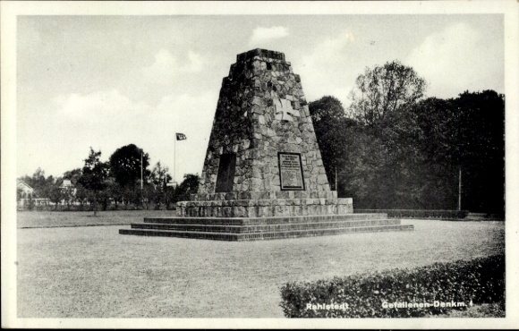 Postcard Hamburg Wandsbek Rahlstedt, Fallen Soldiers Memorial