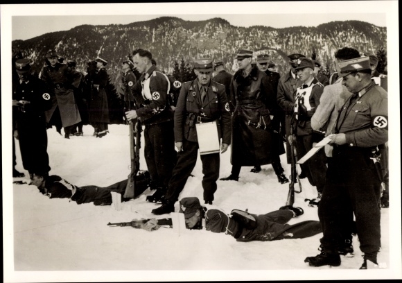 Photo Bad Hofgastein in Salzburg, SA winter sports fights, riflemen in the snow, 1941