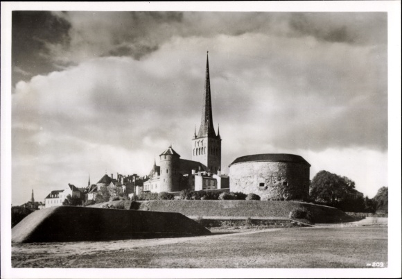 Photo Heinrich Hoffmann, Tallinn Reval Estonia, Hermannsturm, German advance, August 1941