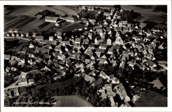 Postcard Blaufelden in Württemberg, aerial photograph of many houses, black and white, no people