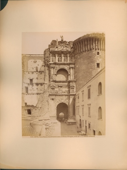 Photo around 1880, Napoli Naples Campania, Castel Nuovo, Arco di Trionfo