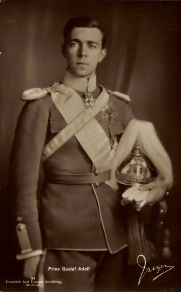 Postcard Prince Gustav Adolf of Sweden, portrait