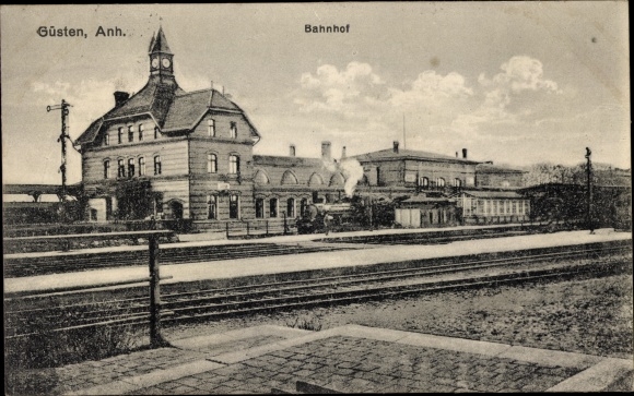 Ak Güsten in Anhalt, Bahnhof, Gleisseite
