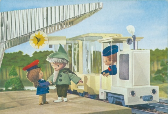 Photo Our Sandman, Sandman, GDR children&#39;s television, railway, train station