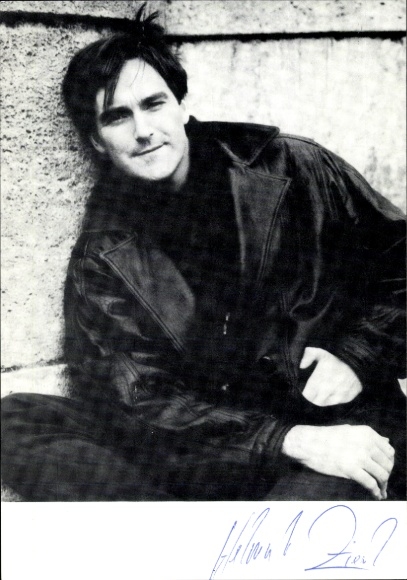 Postcard actor Helmut Zierl, portrait, autograph