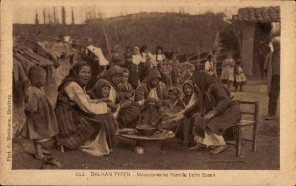 Postcard Macedonia, Balkan types, Macedonian family eating