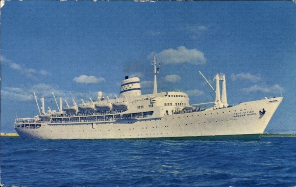 Postcard ZIM Israel Navigation Company, passenger ship SS Theodor Herzl