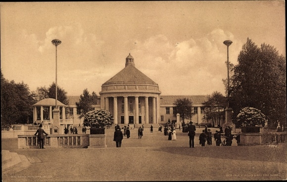 KP Dresden Altstadt, Int. Wystawa higieniczna 1911, jarmark, sala Mężczyzna, zwiedzający, latarnie