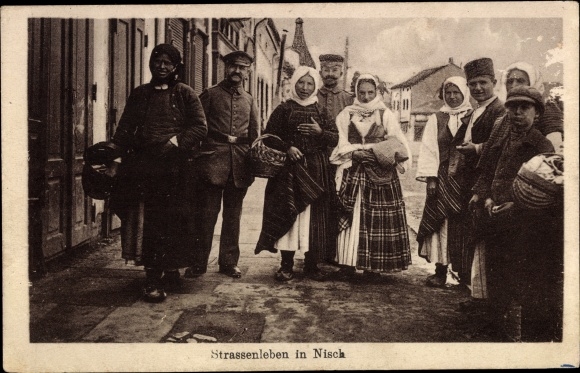 Postcard Niš Niš Serbia, street life, residents in folk costumes