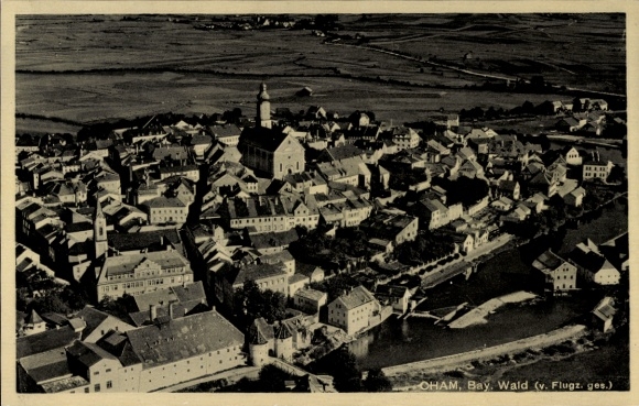 Ak Cham in de Opper-Palts, luchtfoto