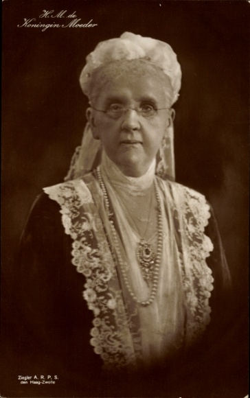 Foto Ak Portrait der Königin Mutter, Kette