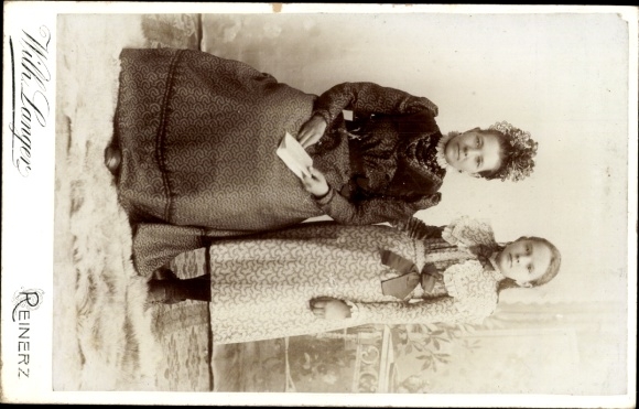 Cabinet Photo Duszniki Zdrój Bad Reinerz Silesia, portrait of woman and girl, photographer Wilh. Langer