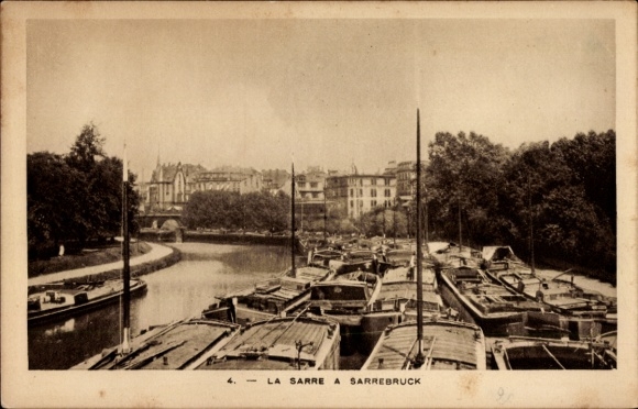 Postcard Saarbrücken Sarrebruck in Saarland, La Sarre Saar, riverbank view, inland vessels, mooring