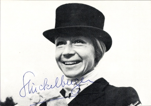 Photo portrait of a woman, Stuckelbuger, autograph