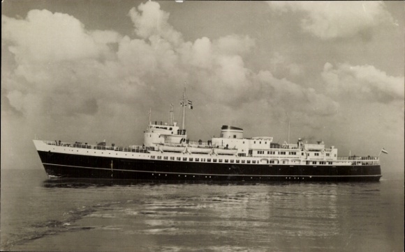 PC steamship MV Prinses Beatrix, Koningin Emma, Zeeland Steamship Co.