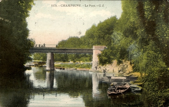 Ak Champigny sur Marne Val de Marne, Brücke, Wasseransicht, Boote, Bäume, idyllische Landschaft