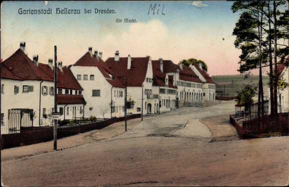 PC Dresden Hellerau, lot at the market