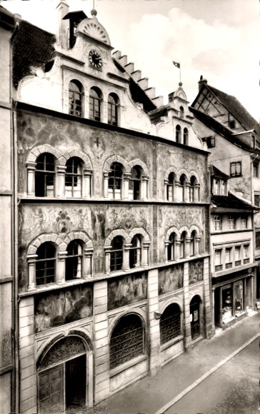 Ak Konstanz am Bodensee, Rathaus in Konstanz,  Fassade, Uhr, Fenster, Malereien