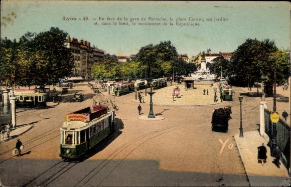 PC Lyon Rhône, Place Carnot, train station