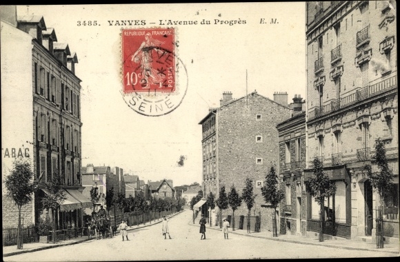 Postcard Vanves Hauts de Seine, Avenue du Progres