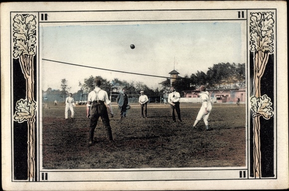 Passepartout Postcard men in volleyball