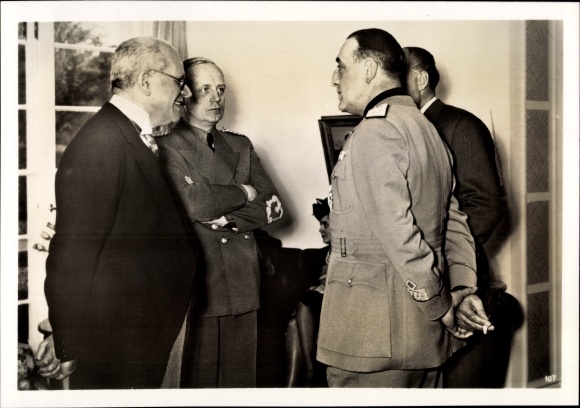 Photo Hoffmann, Foreign Minister v. Ribbentrop, Italian governor v. Rome, Prince Colonna in Berlin