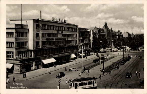 Postcard Szczecin Stettin Pomerania, tram at Paradeplatz, UFA Palast, DEFAKA