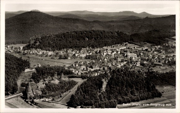 Ak Dahn in der Pfalz, Fliegeraufnahme