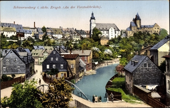 Postcard Schwarzenberg im Erzgebirge Sachsen, partial view, river, church Vorstadtbrücke