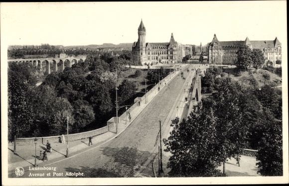 Postcard Luxembourg, Avenue and the Adolphe Bridge, Pont Adolphe