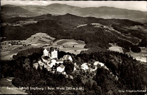 Ak Tittling im Dreiburgenland Niederbayern, Schloss Englburg, Gesamtansicht