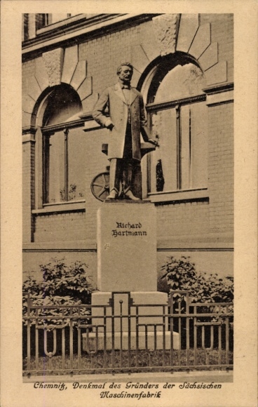 Ak Grüna Chemnitz Sachsen, Denkmal Richard Hartmann, Gründer der Sächsischen Maschinenfabrik
