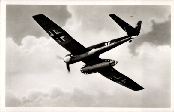 Postcard German Air Force, Blohm & Voss BV 141 special purpose aircraft, BMW double star engine 801